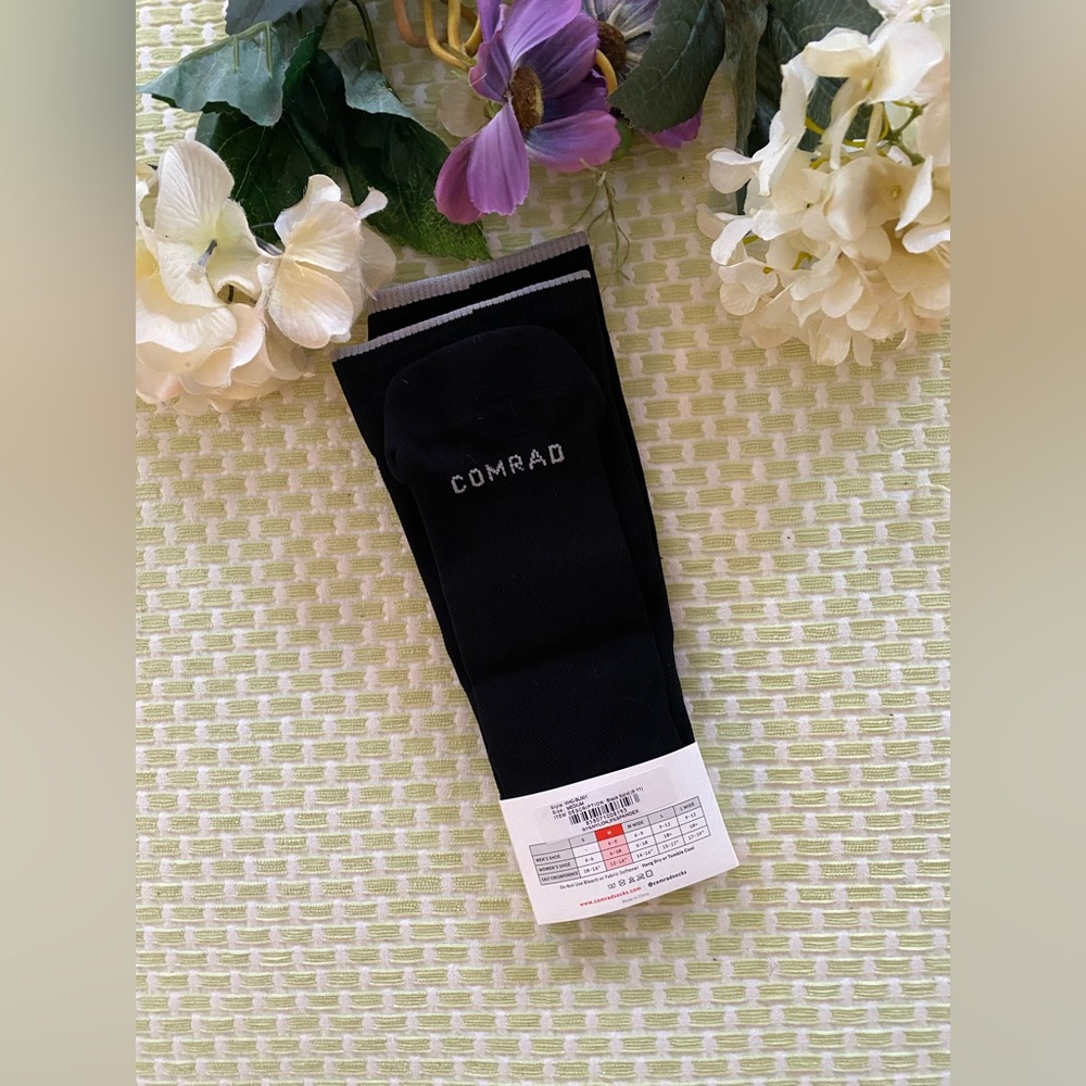 Comrad Unisex Compression Socks - Picture 4 of 8